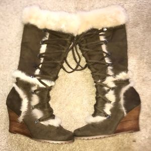 Fur trimmed Knee boots